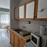 Róza és Szálloda 3*