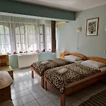 Róza és 3* Esztergom
