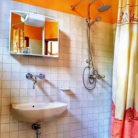 Roza Es Apartmanhaz Aparthotel