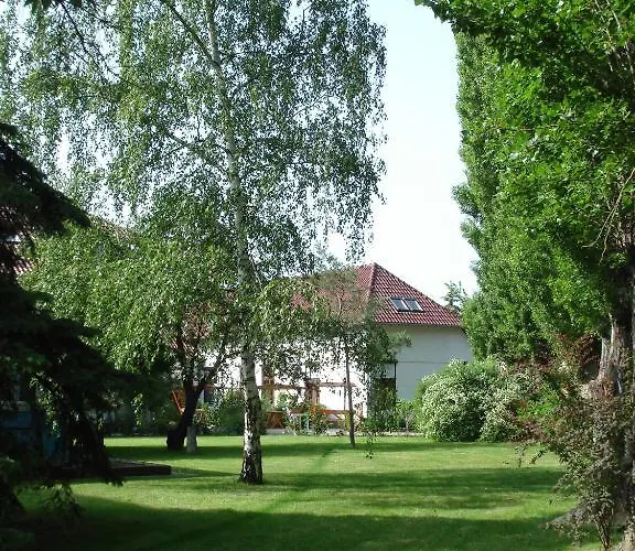 Roza Es Apartmanhaz Esztergom